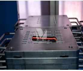 專配手機卡托液態(tài)硅膠模具